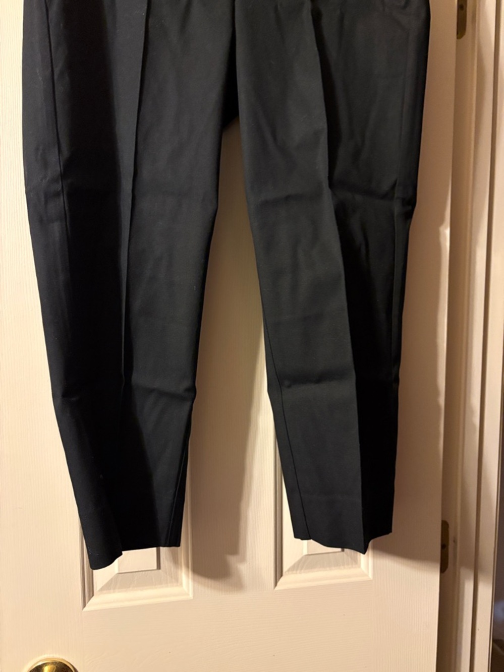 White House Black Market Black Slim Crop Pants Size 8 - Picture 3 of 7